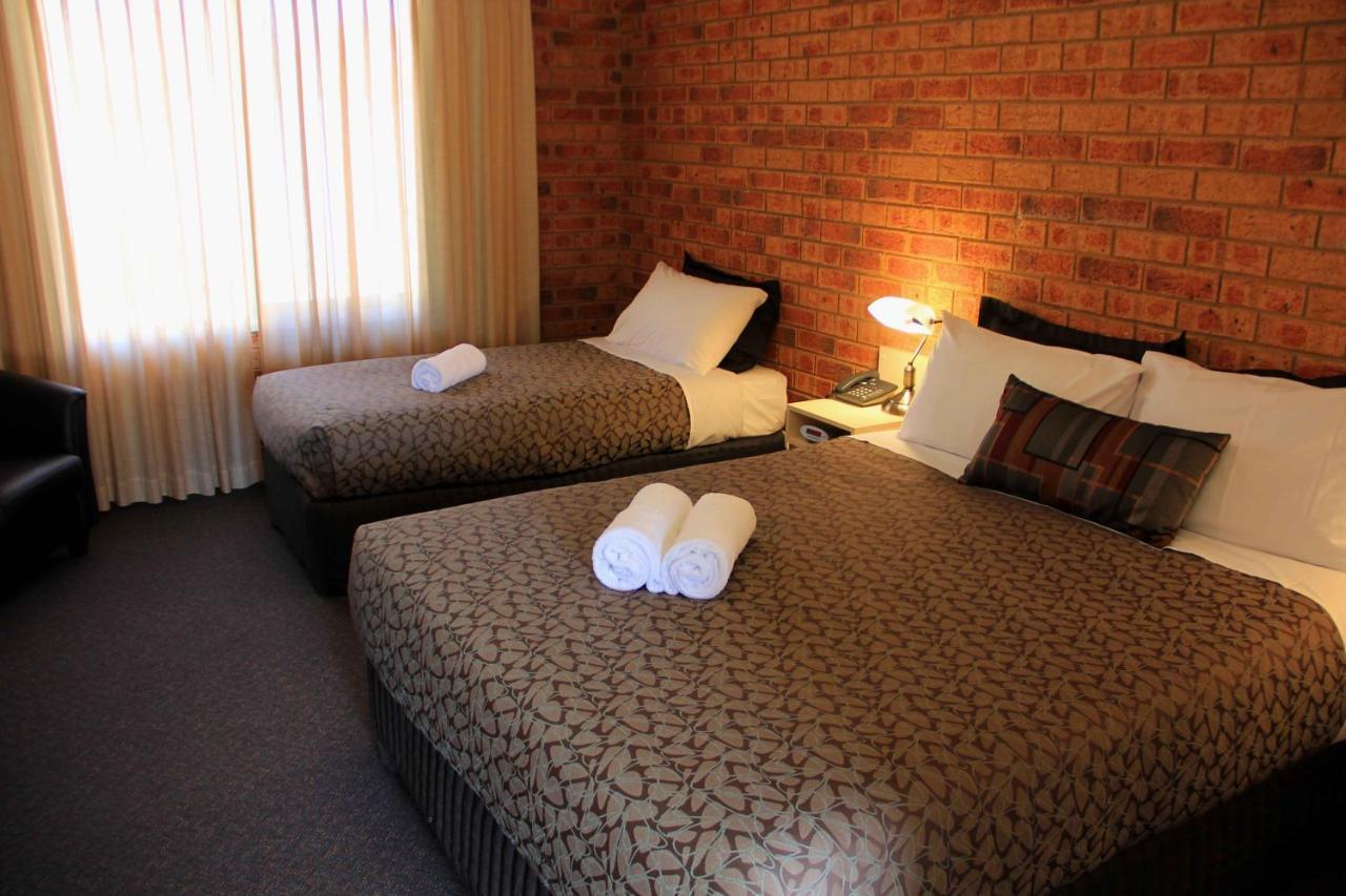 Broadford Sugarloaf Motel Bagian luar foto